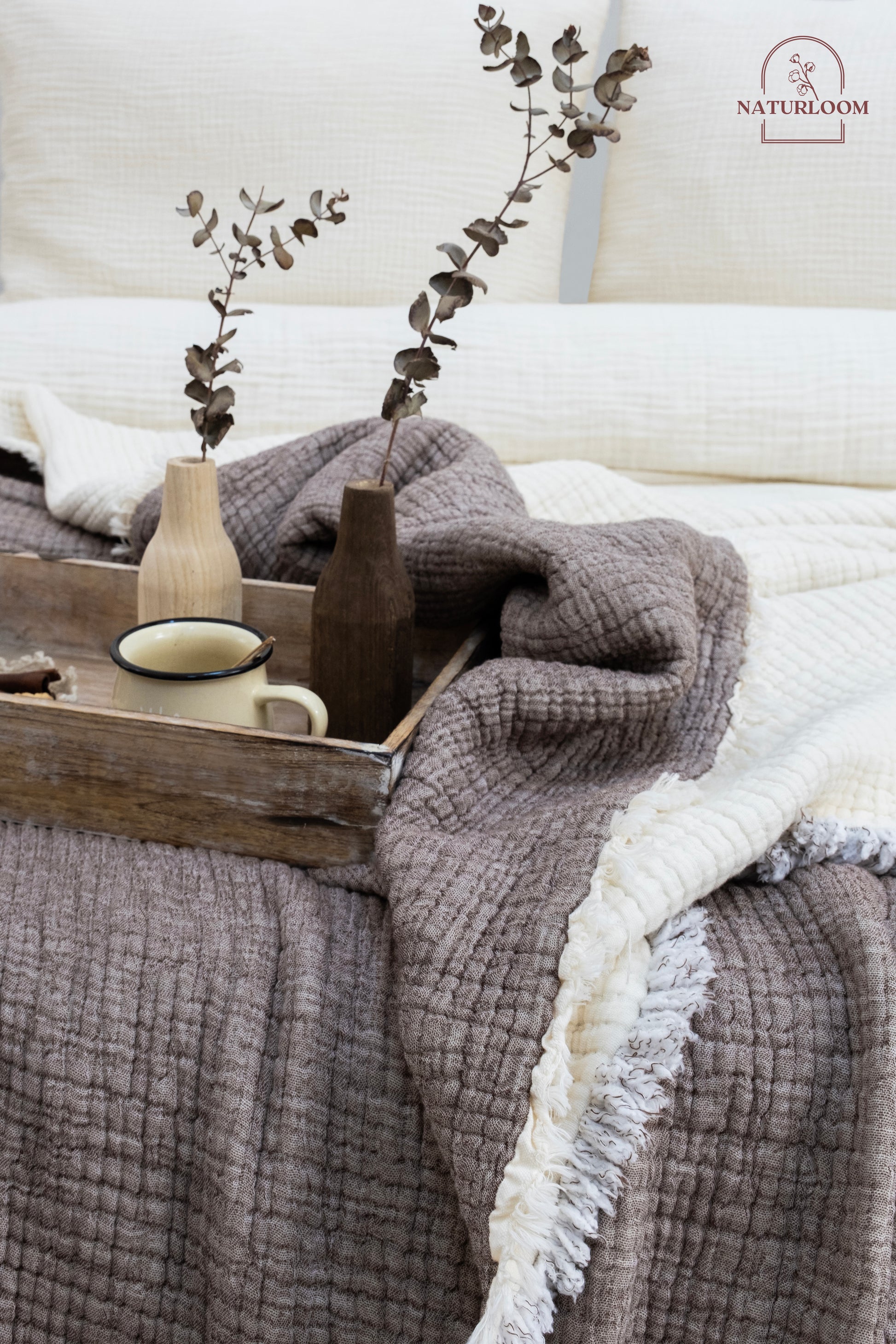 Soft lightweight organic throw